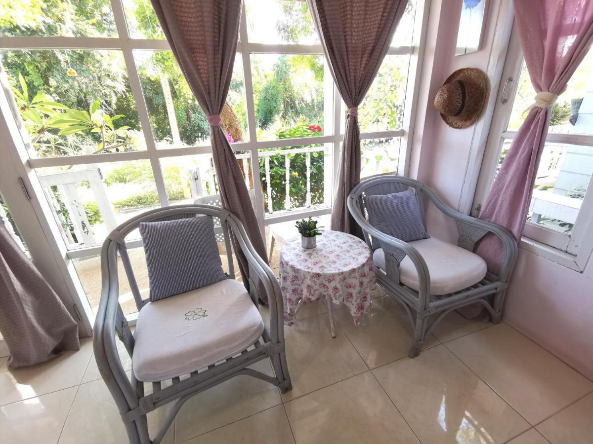 Prathana Garden Beach Resort Hua Hin Exterior photo