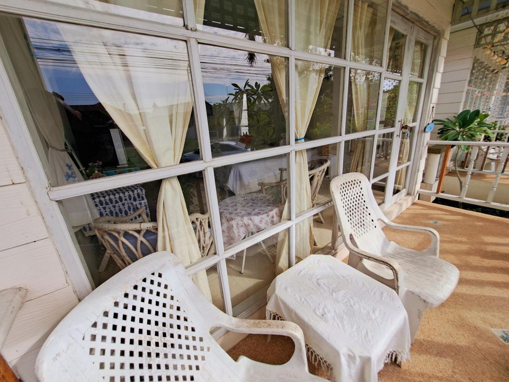Prathana Garden Beach Resort Hua Hin Exterior photo