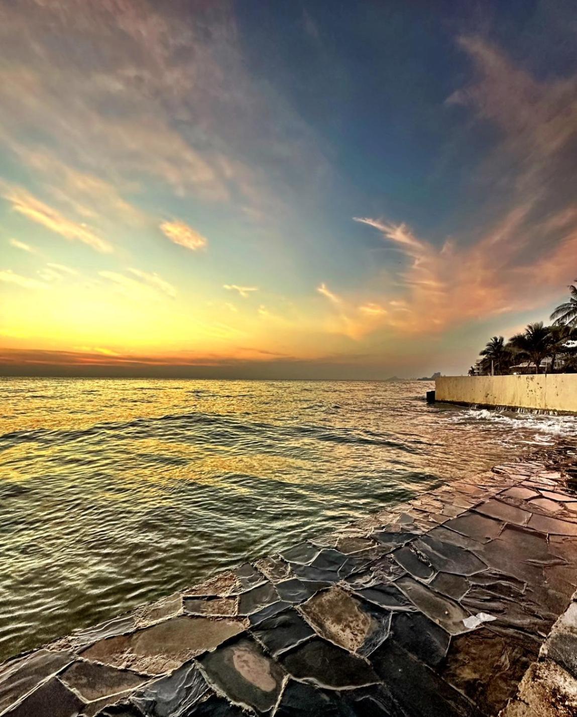 Prathana Garden Beach Resort Hua Hin Exterior photo